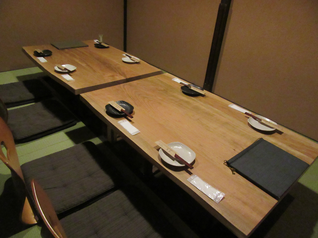 6名様用堀ごたつタタミ個室(最大8名)　Tatami private room for 6 persons(maximum 8 persons)