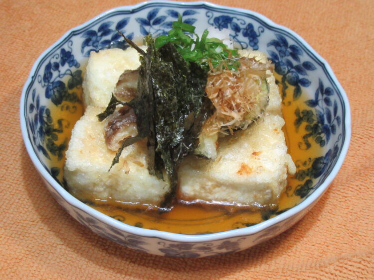 非遺伝子組み換え豆腐使用 Use of  local tofu(GMO)